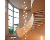 Cùng tham khảo mẫu đèn chùm thả cầu thang ấn tượng nhất