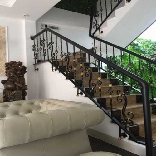 Top 15 mẫu cầu thang bằng sắt thép với vẻ đẹp vượt thời gian