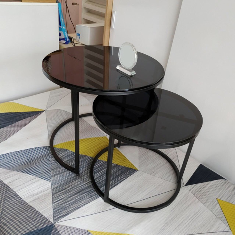 Tại sao bạn nên sử dụng kính cường lực màu đen? 