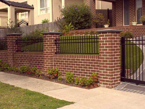 Một số thương hiệu gạch ốp chân tường hàng rào bạn có thể tham khảo 