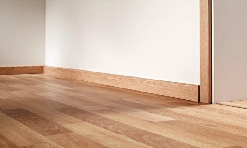 Gạch Ốp Chân Tường Giả Gỗ 