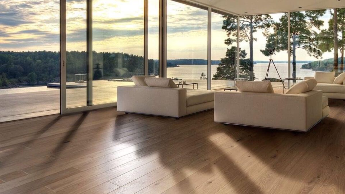 Thương hiệu Kronoswiss