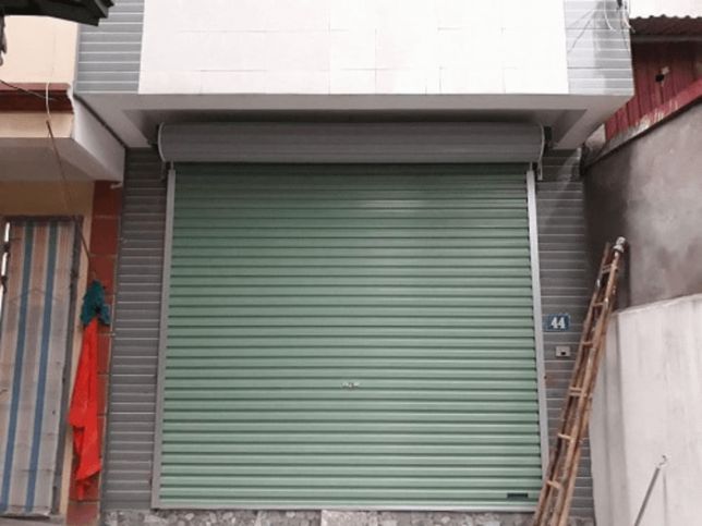 giới thiệu về cửa cuốn kéo tay