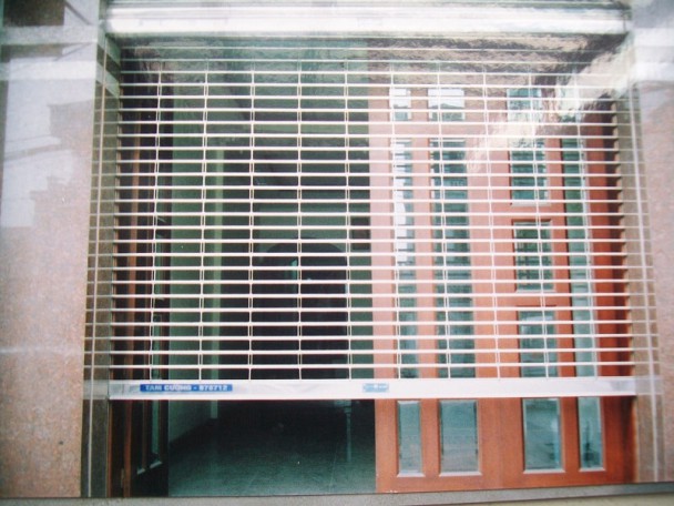 Mẫu cửa cuốn loại INOX