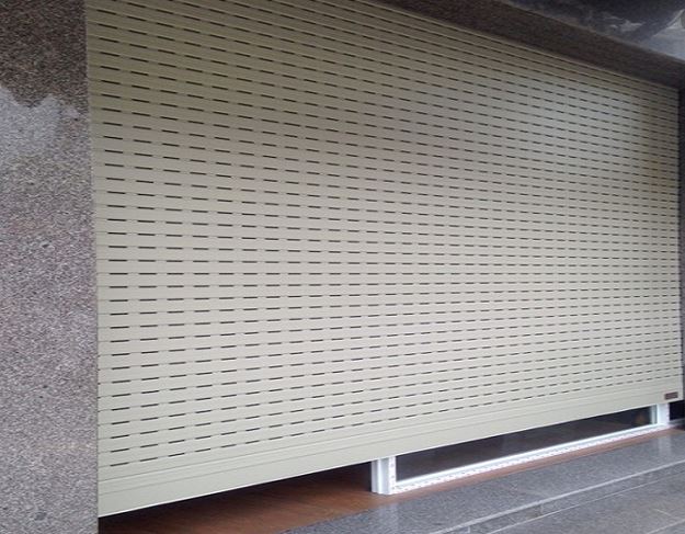 Mẫu cửa cuốn Khe Thoáng - Hình 1