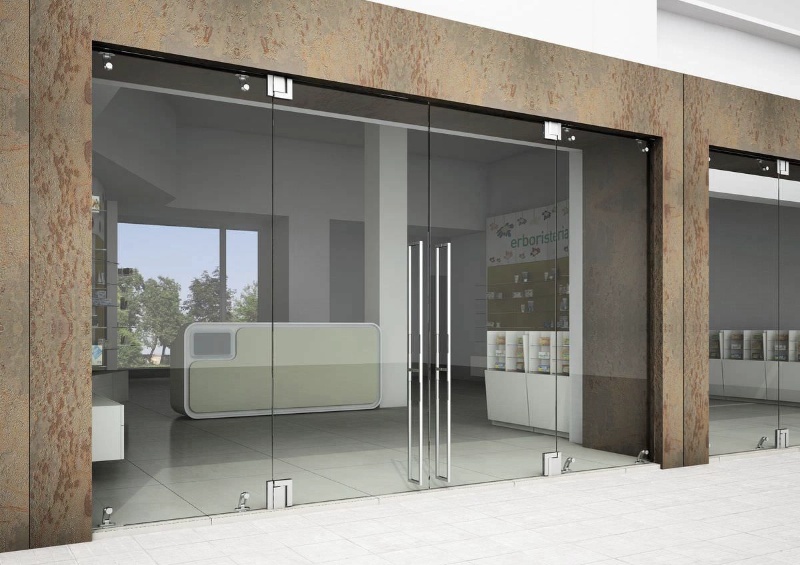 Lắp kính cường lực