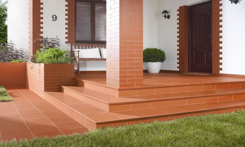 Gạch đỏ Cotto ốp bậc tam cấp