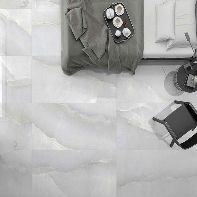 giá gạch ốp tường trắng vân mây