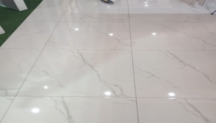 Giá 1 hộp gạch lát nền 80x80 CMC