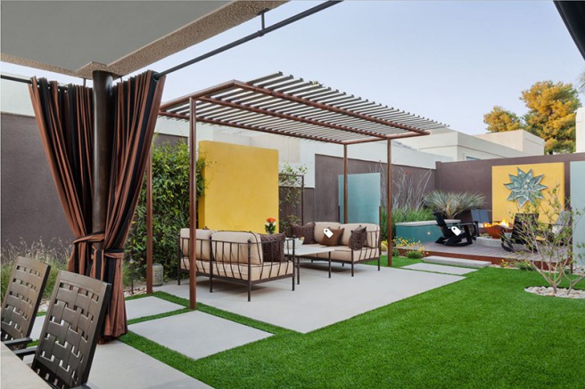 Không gian ngoại thất